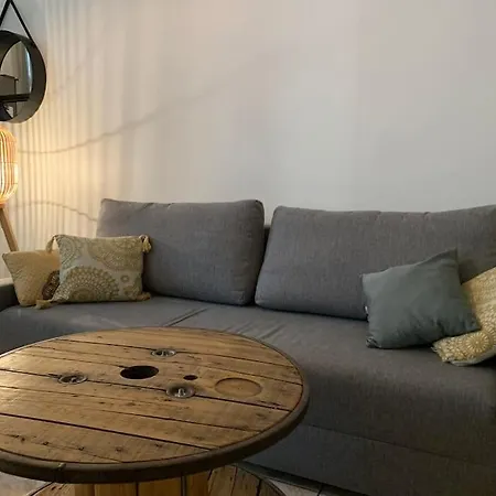 Apartment Petit Boucan 47m2 Dans Le Coeur Du Panier