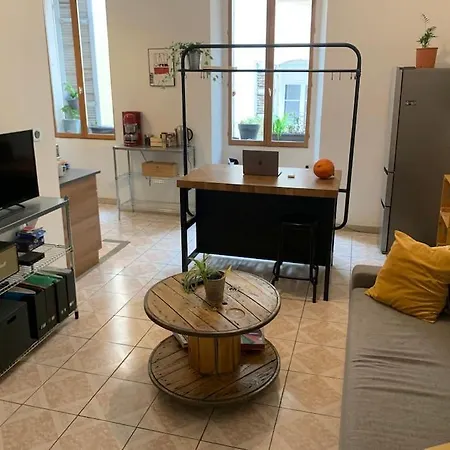 Apartment Petit Boucan 47m2 Dans Le Coeur Du Panier