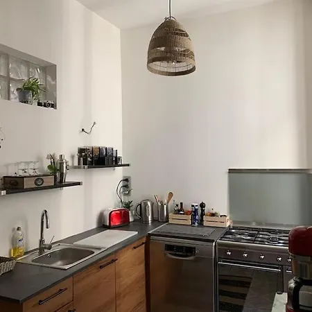Apartment Petit Boucan 47m2 Dans Le Coeur Du Panier Marseille